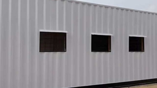 824eb65bb15a4366a04d37d8e967be76